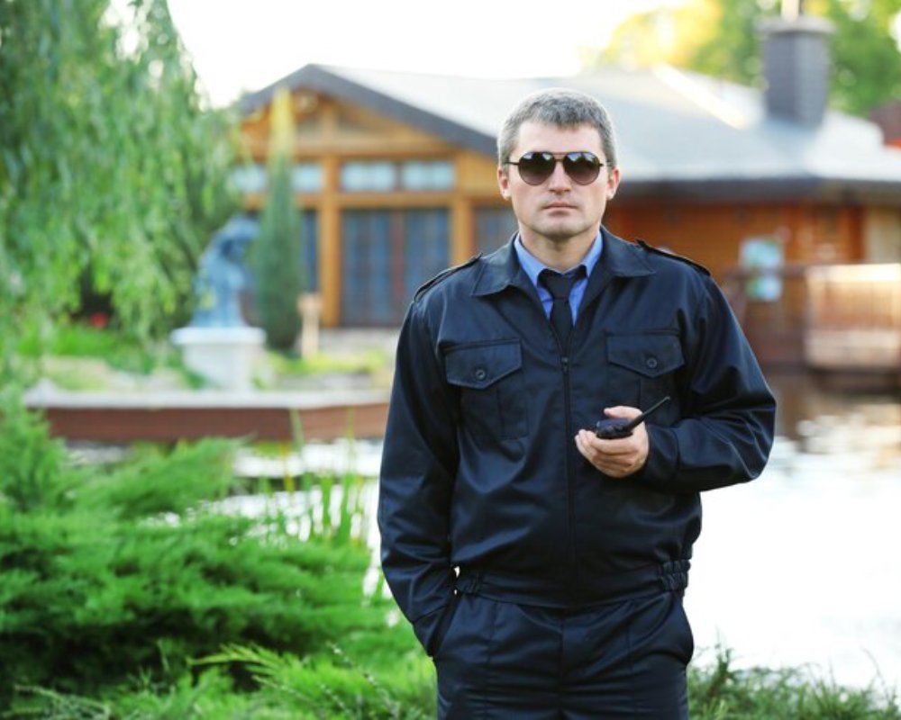 security guard protecting homes during vacation